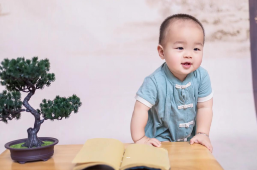 南通宝宝脸上小白点